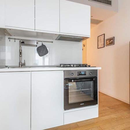 Easylife - Sofisticato Monolocale Con Terrazzino Nel Cuore Di Porta Venezia Милан Экстерьер фото
