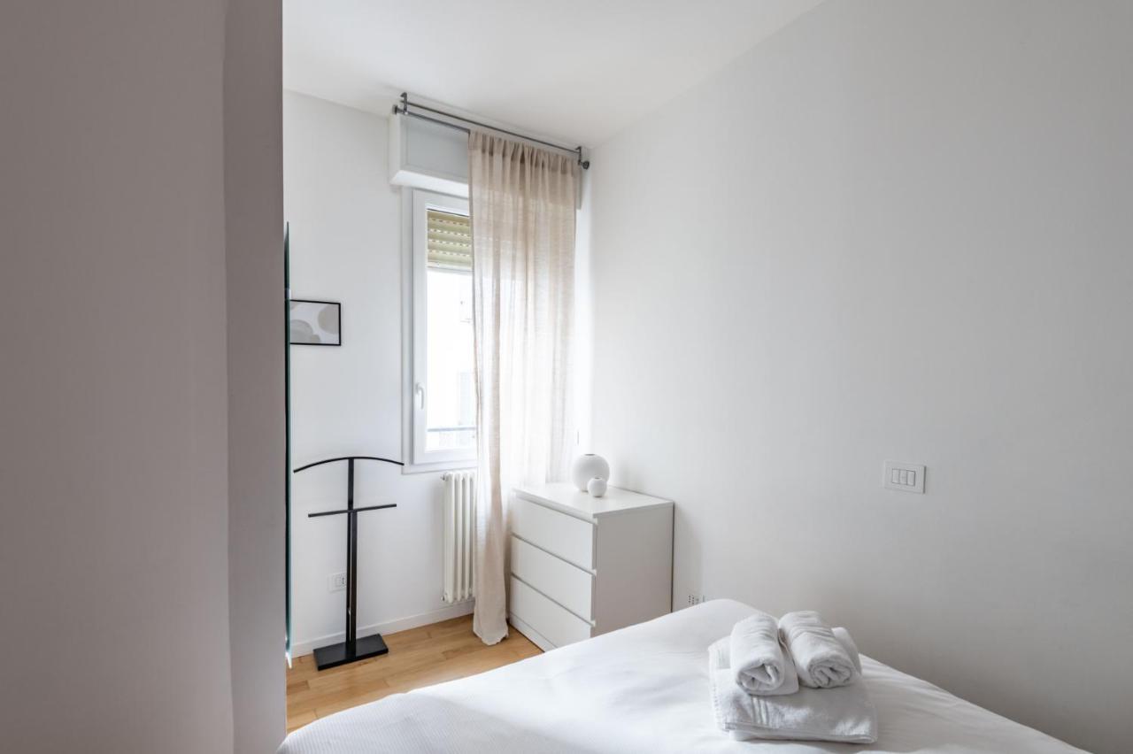 Easylife - Sofisticato Monolocale Con Terrazzino Nel Cuore Di Porta Venezia Милан Экстерьер фото